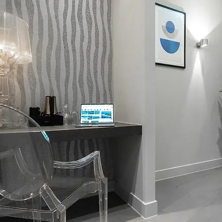 Stylish Oss Mill Near Station, Spa & Outdoor Fun Oss