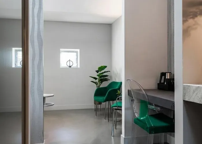 Stylish Mill Near Station, & Outdoor Fun オス